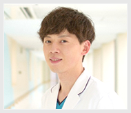 臨床助教　岡本　叡明